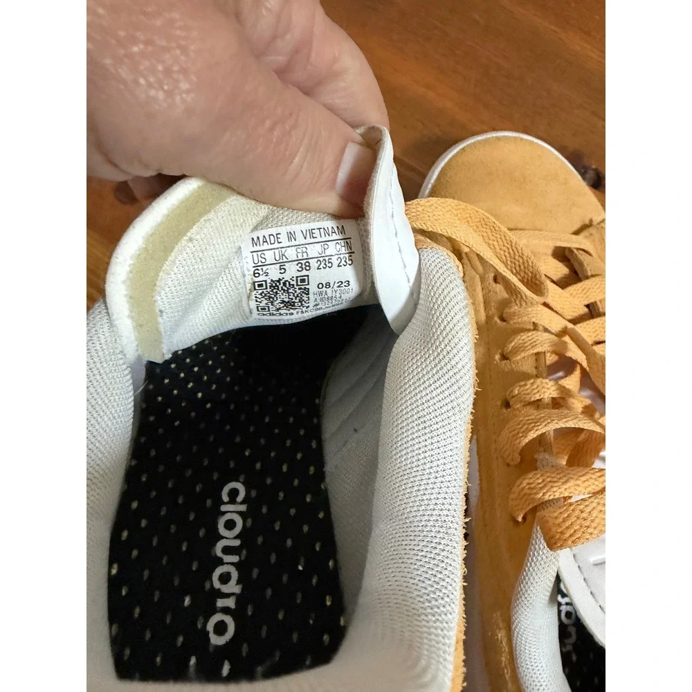 Adidas Grand Court Mustard Yellow Suede Sneakers White Stripes Womens RARE 6.5